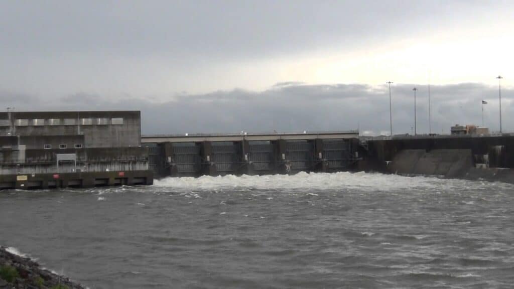 OLD HICKORY DAM